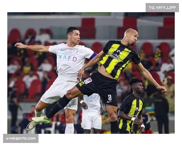 吉达联合边路突破与定位球攻坚结合 主场战术明确